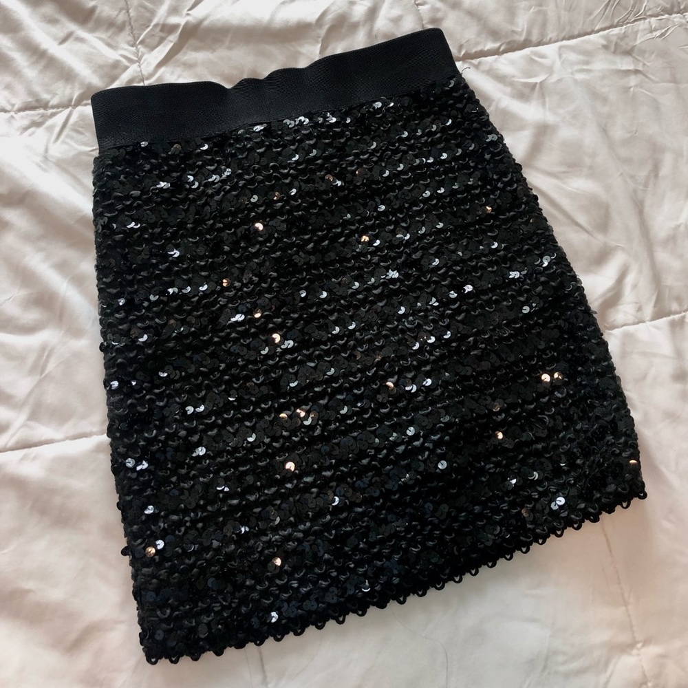 Black sequins stretch skirt , size M